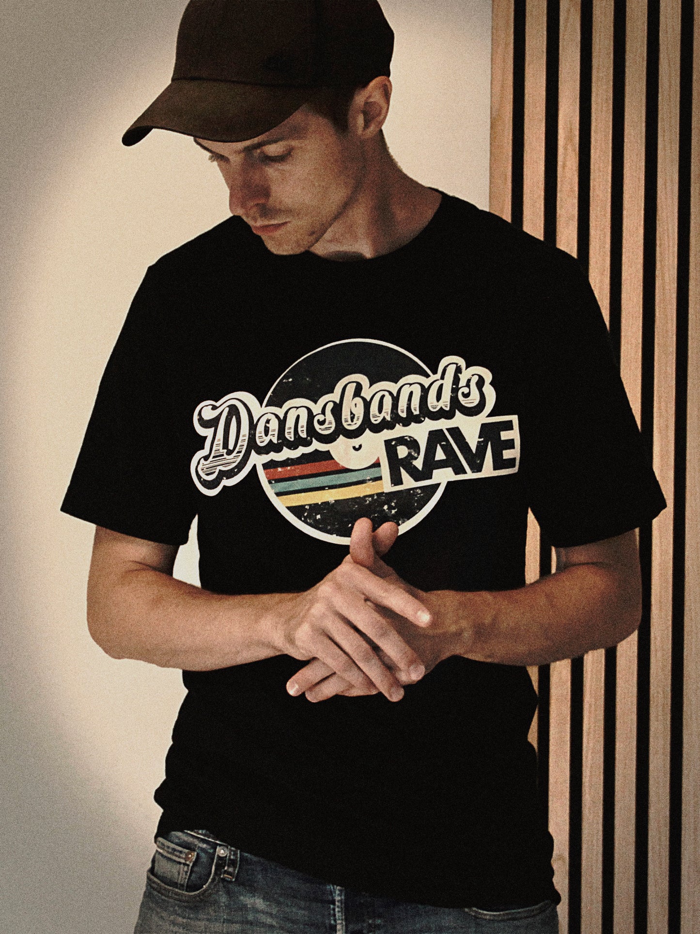 Dansbandsrave T-shirt | Stor Logga